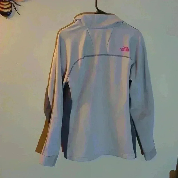 The North Face jacket, gray and pink, medium - Picture 6 of 8